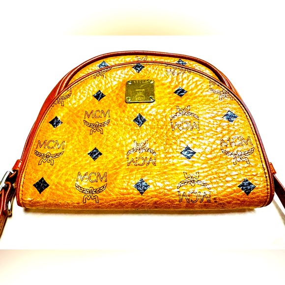 WOW POSHMARK - Authentic MCM Crossbody Festival Bag = FESTIVAL & CONCERT READY! - Picture 9 of 13